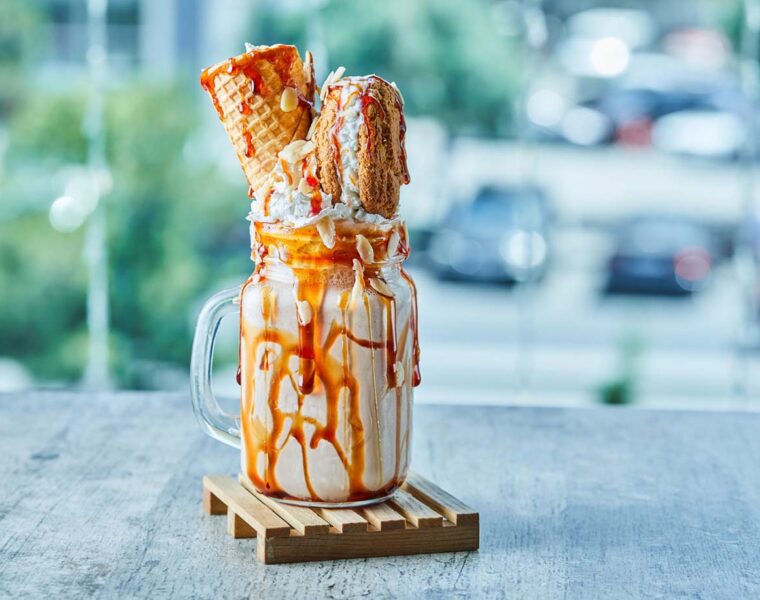 Caramel Vanilla Cream Milkshake