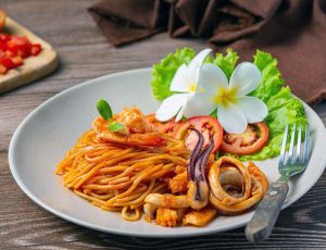 Spaghetti tomato sauce