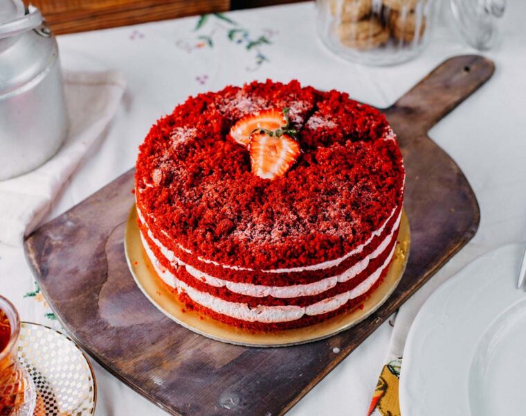 Red Velvet Strawberry Cake